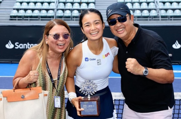 Tay vợt nữ gợi cảm cầm cờ cho Philippines ở SEA Games 33 - 8