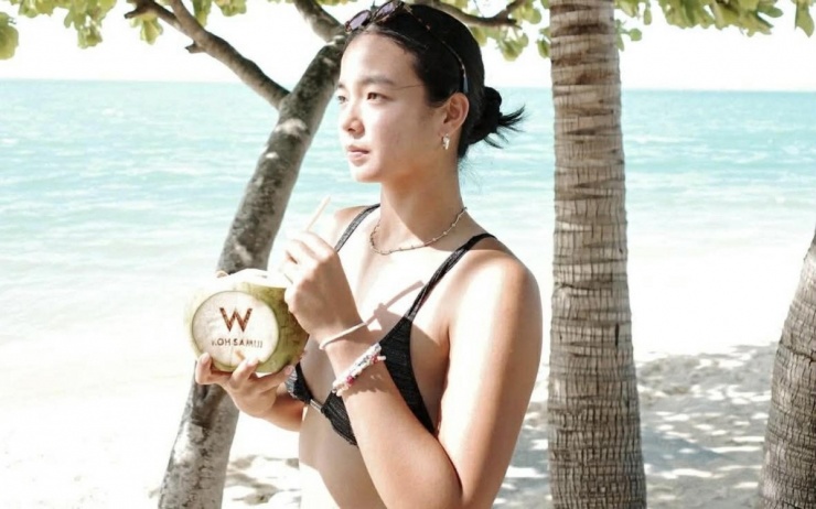 Tay vợt nữ gợi cảm cầm cờ cho Philippines ở SEA Games 33 - 9