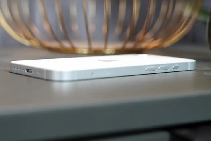 iPhone 16e vẫn tạo ra ấn tượng trên thị trường trong quý 3/2025.