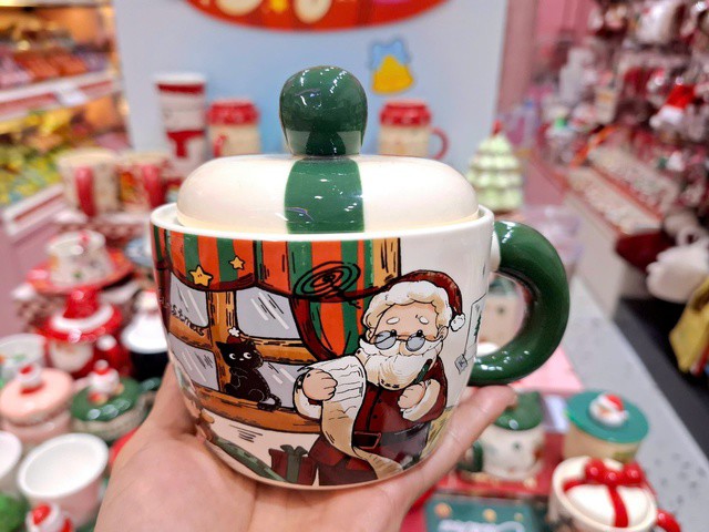 Gợi ý những món quà xinh 'đúng chất', không thể thiếu trong mùa Noel 2025 - 1