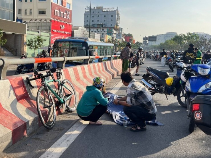TPHCM: Người đàn ông tử vong trong lúc đạp xe tập thể dục