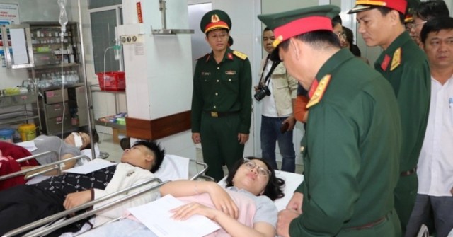 Tai nạn 13 người thương vong ở Đà Nẵng: Cô dâu,...