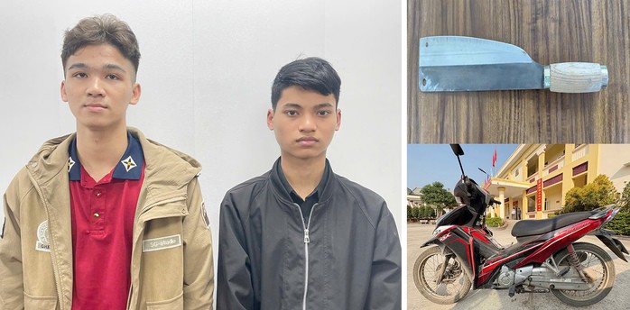 Hai thanh, thiếu niên cướp xe máy và tang vật. Ảnh: Công an tỉnh Thanh Hóa