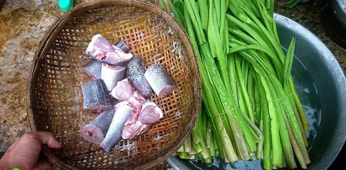Đặc sản kèo nèo nấu canh cá.