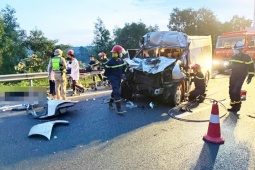 Tai nạn trên cao tốc Đà Nẵng – Quảng Ngãi, 3 người chết, 10 người bị...