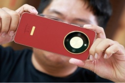 Mở bán HONOR X9d “bền bất bại” dành cho người thường xuyên di chuyển: pin 8300mAh, giá cực tốt