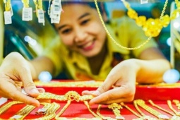 Vàng trang sức đứng trước thay đổi lớn về chính sách quản lý: Mở nhưng không buông