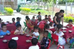 Nhiều trường học chưa nhận được kinh phí từ dự án Nuôi em Nghệ An