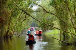 Làng nổi Tân Lập – chốn bình yên giữa làng quê sông nước