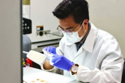 Chàng trai lấy bằng tiến sĩ ở tuổi 27, chọn về nước theo đuổi ngành bán dẫn