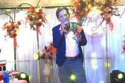 Thương Tín: một đời thị phi