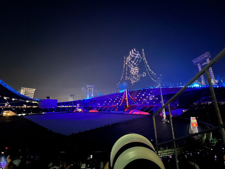 Khai mạc SEA Games 33: Thanh Thúy cầm cờ Việt Nam, nữ hoàng Olympic châm đuốc - 31