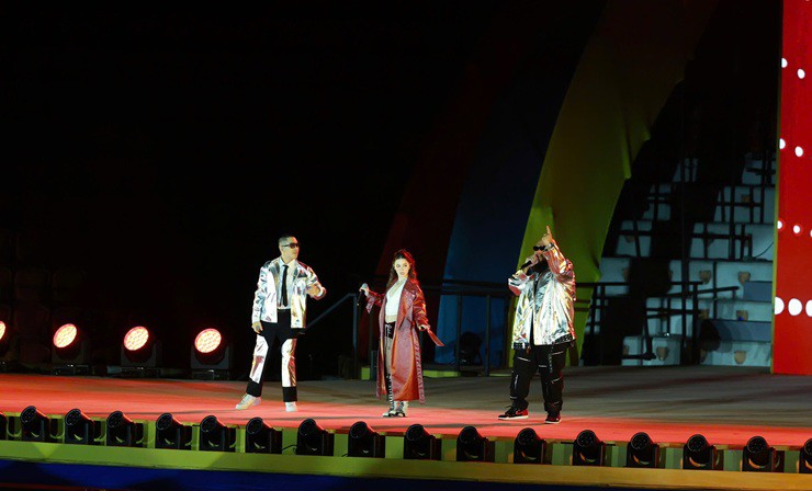 Khai mạc SEA Games 33: Thanh Thúy cầm cờ Việt Nam, nữ hoàng Olympic châm đuốc - 25