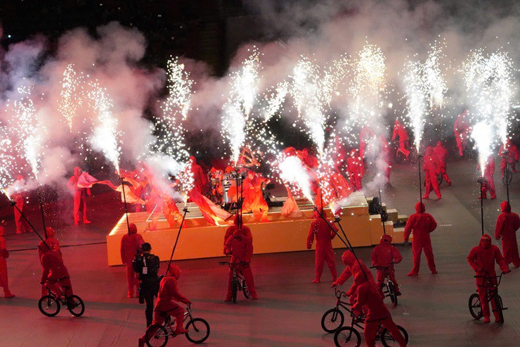 Khai mạc SEA Games 33: Thanh Thúy cầm cờ Việt Nam, nữ hoàng Olympic châm đuốc - 24