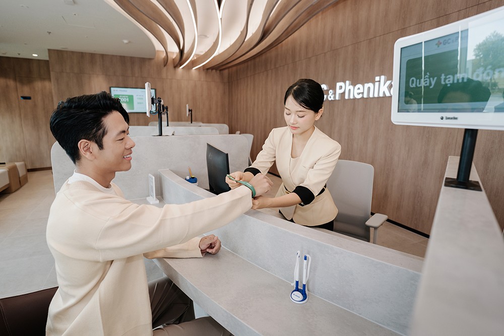 Vòng tay thông minh RF – Loại bỏ các thủ tục giấy tờ rườm rà