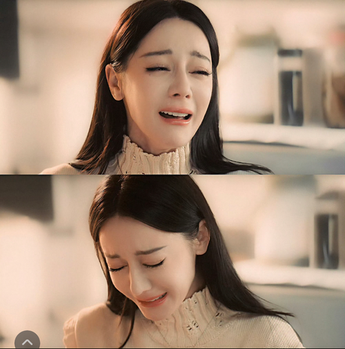 Cảnh khóc của Nhiệt Ba bị chê xấu.