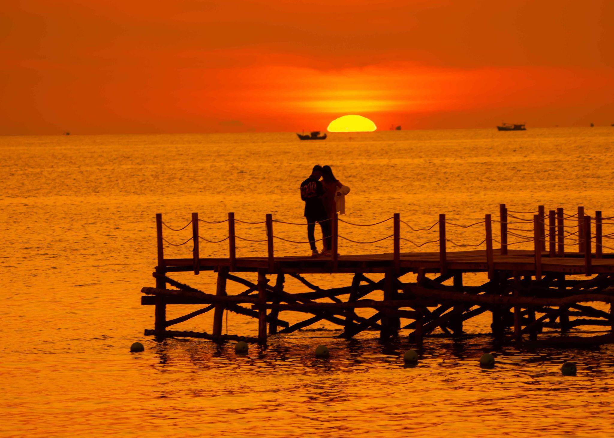 Trải nghiệm hoàng hôn ngoạn mục tại Phú Quốc