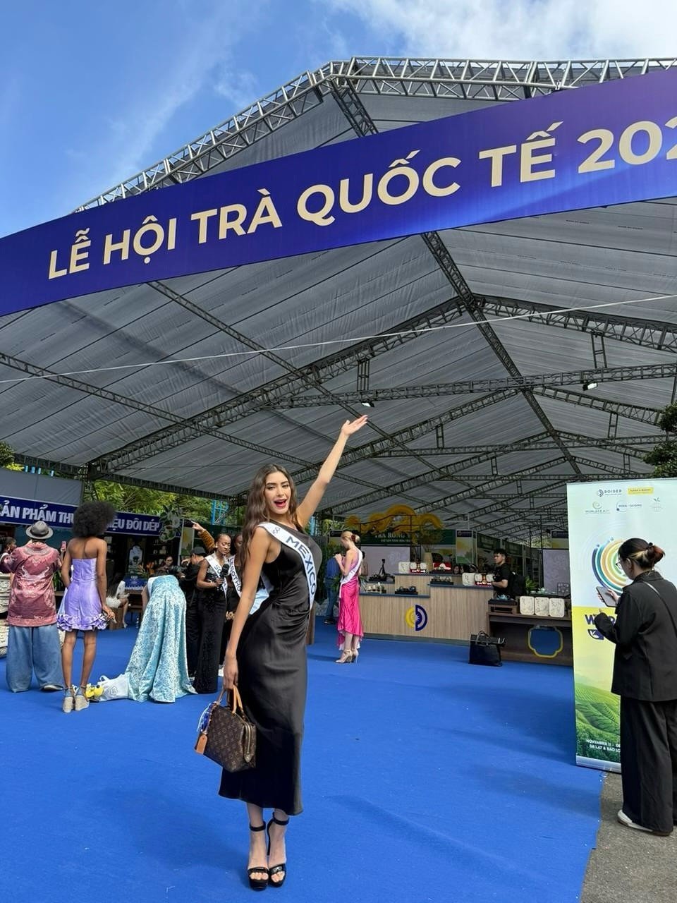 Hệ lụy từ vụ diễn viên Lâm Thái ăn trộm túi của Hoa hậu Mexico - 2