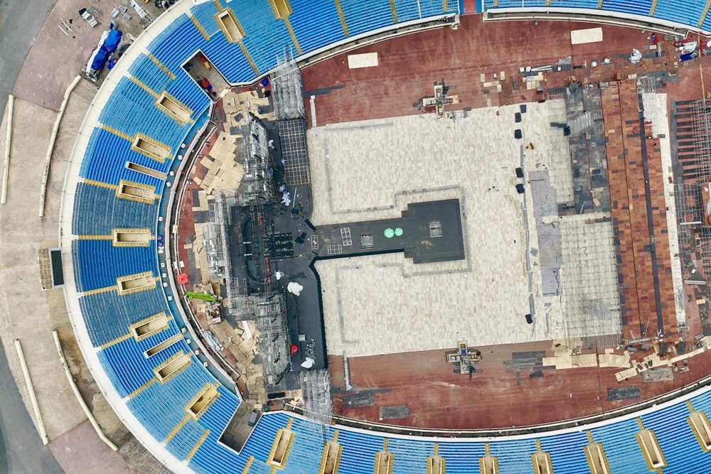 Sân khấu live concert Mỹ Tâm ở SVĐ Mỹ Đình.