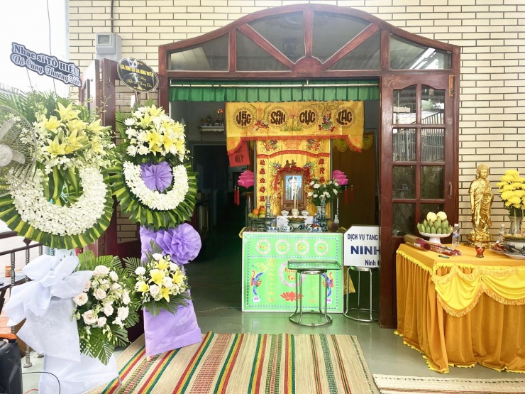 Đám tang diễn viên Thương Tín. Ảnh: Tô Hiếu