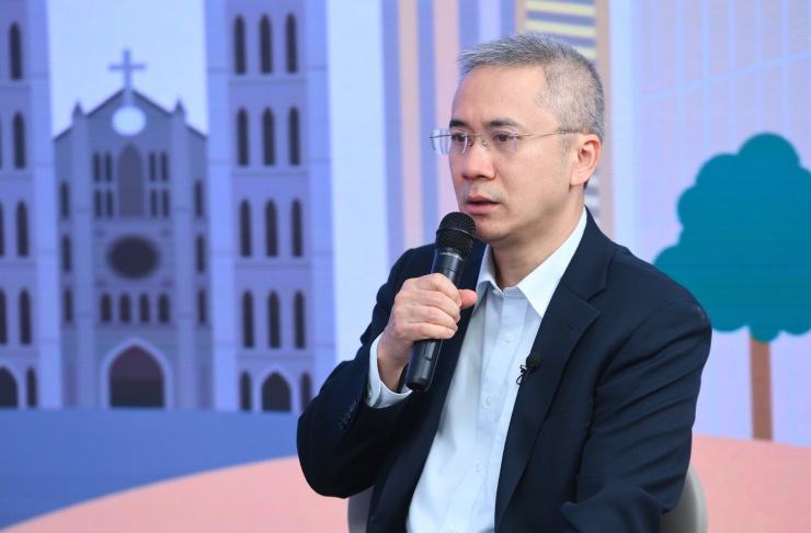 Chuyên gia giao thông Phan Lê Bình chia sẻ tại buổi tọa đàm