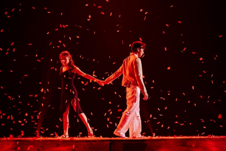 Tiết mục nhanh chóng viral trên các nền tảng và kéo theo nhiều suy luận về tình trạng mối quan hệ của nam diễn viên.