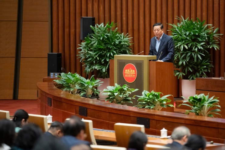 Bộ trưởng Xây dựng Trần Hồng Minh.