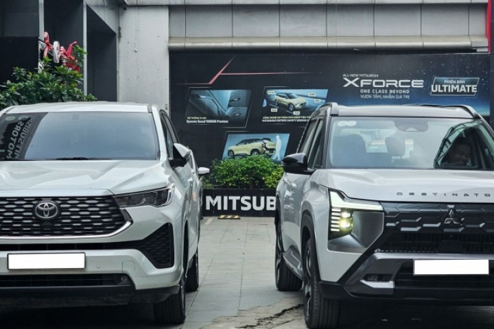 Sức mua của thị trường ô tô tăng kỷ lục, xe nhập khẩu vẫn chiếm ưu thế