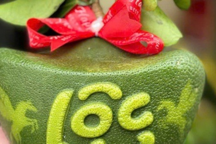 Bất ngờ về thị trường trái cây độc lạ chưng Tết 2026