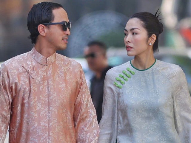 Tăng Thanh Hà gây sốt với một kiểu áo dài suốt nhiều năm