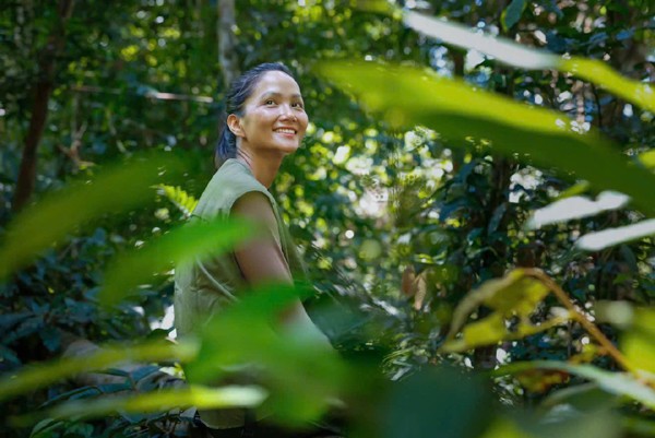 Nhờ cách giảm cân đúng cách nên có thời gian, H'hen Niê đạt được vòng eo 56.