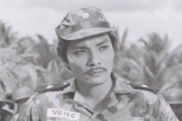 Diễn viên 'Ván bài lật ngửa' sau 43 năm: Người qua đời, người sống kín tiếng