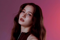 Ca sĩ xin lỗi vì hát nhép ở khai mạc SEA Games