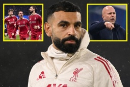 Salah ghét bỏ Liverpool vẫn được đồng đội ủng hộ, HLV Slot tính đường "làm hòa"