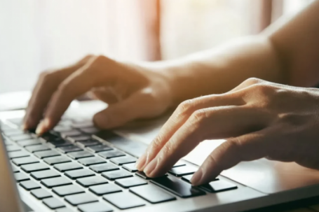 Thoát 'động' lừa đảo ở Campuchia nhờ không biết gõ máy tính