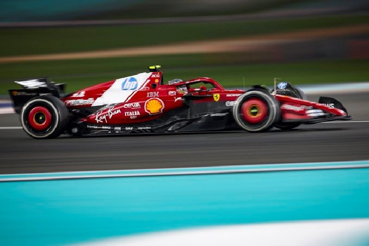 Leclerc và Ferrari có mùa giải thứ 4 không có chiến thắng chặng