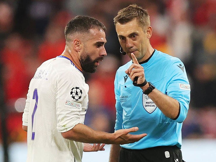 Tin mới nhất bóng đá sáng 10/12: Real mơ vận may từ "vua áo đen" ở đại chiến với Man City - 1