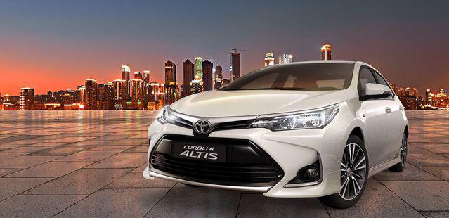 Toyota Corolla Altis được lòng những khách hàng lớn tuổi.