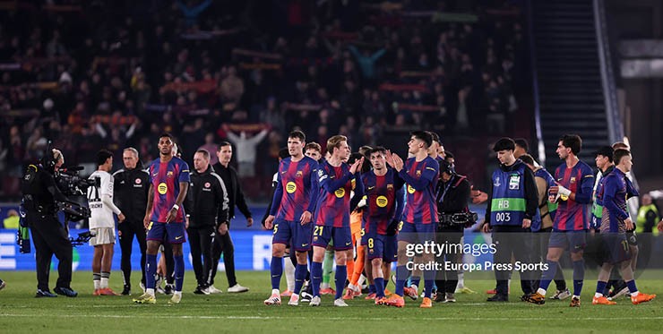 Trực tiếp bóng đá Barcelona - Frankfurt: Xuất sắc bảo vệ cách biệt mong manh (Hết giờ) - 10