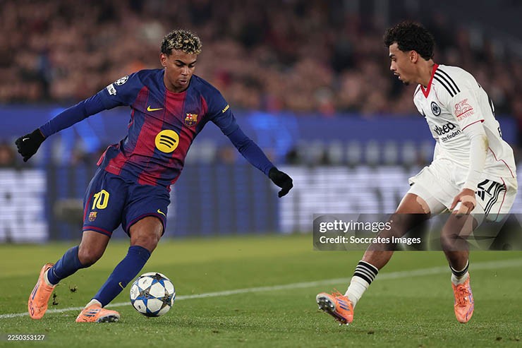 Trực tiếp bóng đá Barcelona - Frankfurt: Xuất sắc bảo vệ cách biệt mong manh (Hết giờ) - 3