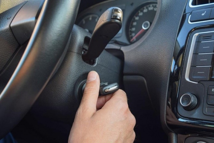 Chuyên gia khuyến cáo chỉ cần nổ máy tối thiểu 1 lần/tuần là đủ và tốt nhất cho xe chạy khoảng 5-10km. Ảnh: Dubizzle