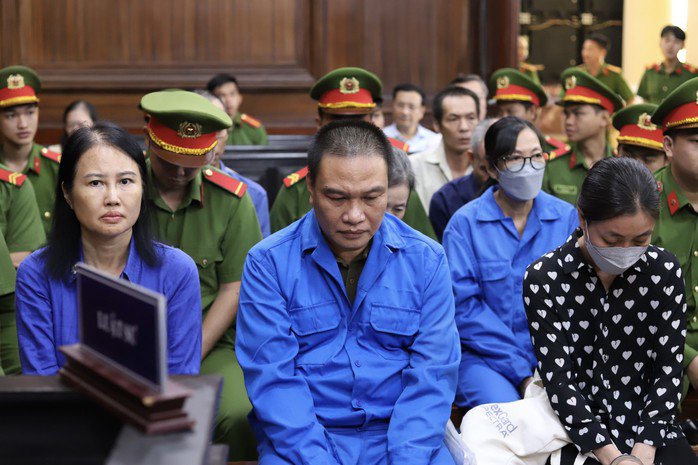 Vụ AIC: Bị cáo Nguyễn Thị Thanh Nhàn bị đề nghị 8-9 năm tù - 1