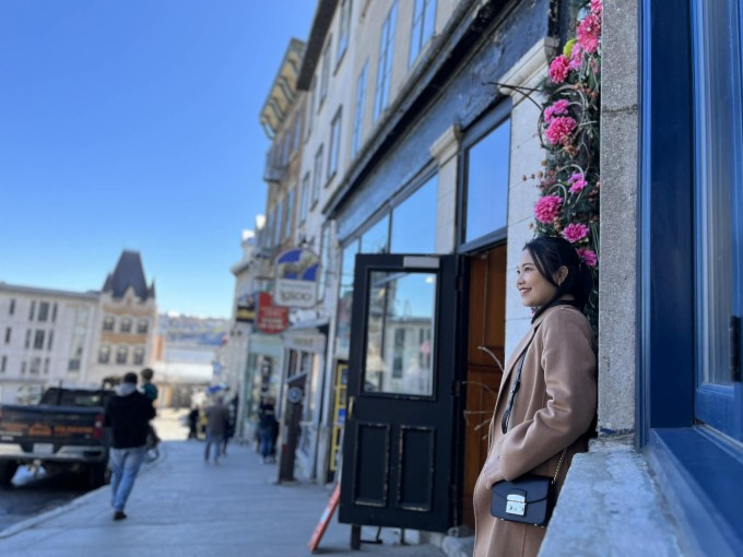 Diệu Trà bỏ công việc tốt, cơ hội rộng mở để tự tay chăm sóc gia đình.