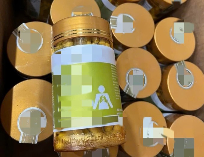 Một sản phẩm bổ phổi bán trên mạng xã hội. Ảnh: Ảnh chụp màn hình