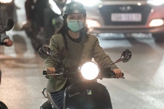 Ô nhiễm không khí trên đường Nguyễn Trãi, ngày 9/12 Ảnh: Hoàng Giang