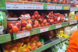 Loại quả đầu năm có giá chỉ 2.000 đồng/kg, giờ đắt hơn hoa quả nhập khẩu, bà nội trợ choáng váng