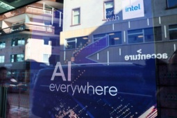 Hơn 50 tỷ USD rót vào Ấn Độ chỉ trong 24 giờ: Điều gì đang xảy ra?