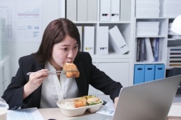 3 thói quen cản trở giảm cân, tăng nguy cơ tích mỡ nội tạng