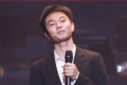 Giọng ca Trung Quốc hát 'Còn gì đẹp hơn'