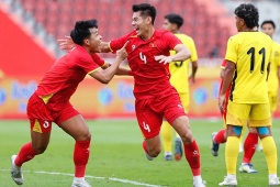 U22 Việt Nam đại chiến U22 Malaysia: Đình Bắc rực sáng, hàng công bùng nổ